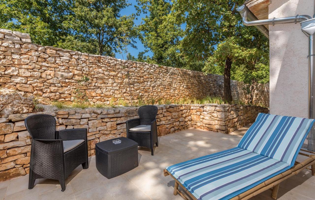 Family Villa Lipica With Private Pool And Jacuzzi Pazin Exterior foto